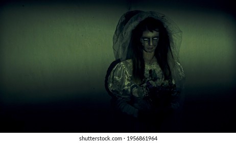 897 Scared Bride Images, Stock Photos & Vectors | Shutterstock