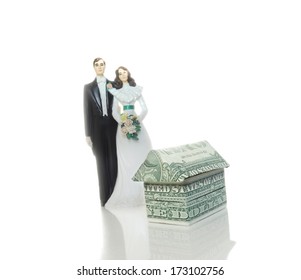 Bride And Groom Cake Topper Couple And Mini Money House                               