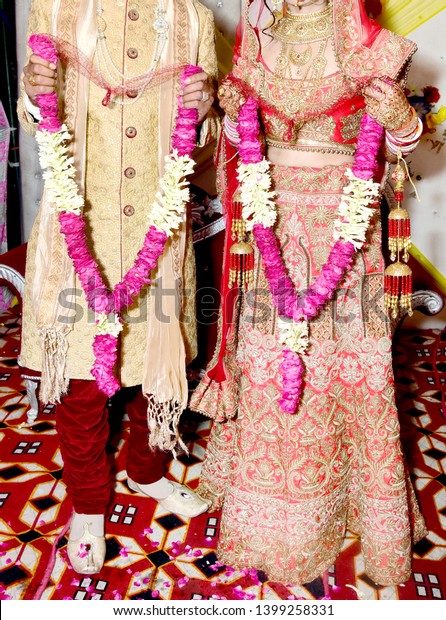 Bride Groom Indian Wedding Garlands Jaimala Stock Photo Edit Now