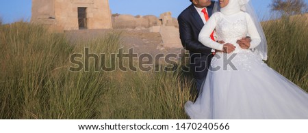bride and groom on their wedding day	