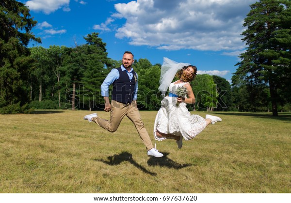 groom with sneakers