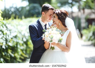 Bride And Groom Images Stock Photos Vectors Shutterstock