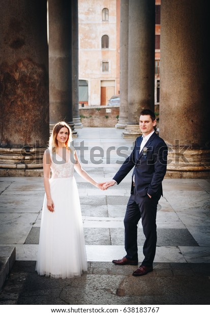 Bride Groom Wedding Poses Front Pantheon Royalty Free Stock Image