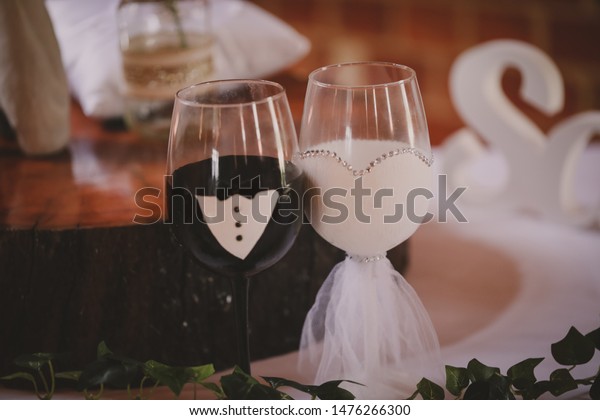 bride and groom margarita glasses