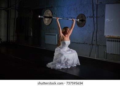 The Bride In The Gym. Cross Fit, Healthy Lifestyle