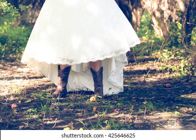 2,118 Dirty wedding dress Images, Stock Photos & Vectors | Shutterstock