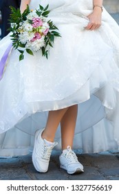wedding dresses with sneakers