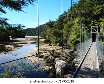 Bridge Abel Tasman National Park, New Zealand