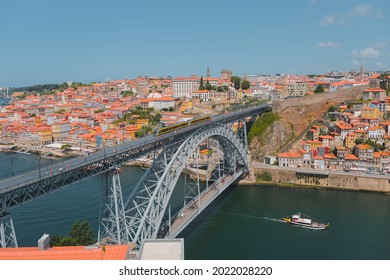 The Luís I Bridge (Ponte Luís I), Is A Steel Structure Bridge With Two Decks, Built Between The Years 1881 And 1888, Connecting The Cities Of Porto And Vila Nova De Gaia, In Portugal, August 2021