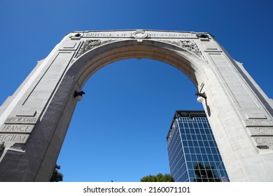 Bridge Of Remembrance Arch In Christchurch, New Zealand. Landmarks Of Christchurch.