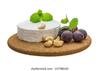 Brie Cheese With Grape, Mint And Cashew