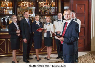 Briefing Staff In Hotel And Restaurant