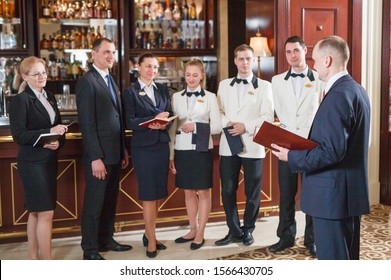 Briefing Staff In Hotel And Restaurant