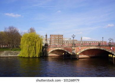 Brigde