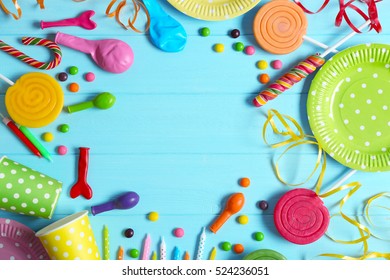 39,384 Balloons birthday presents Stock Photos, Images & Photography ...