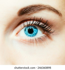 71,713 Big eyes woman Images, Stock Photos & Vectors | Shutterstock