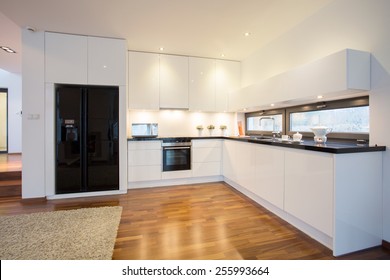 36,288 Connectivity kitchen Images, Stock Photos & Vectors | Shutterstock