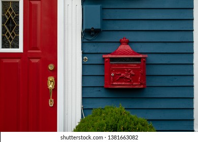 Imagenes Fotos De Stock Y Vectores Sobre Grey Mailbox