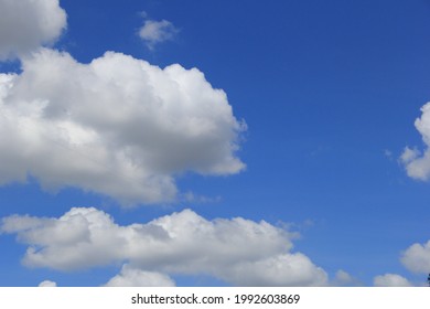 bright sky a large bright sky a large cloudcloud