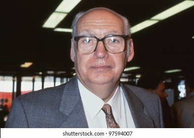 BRIGHTON, ENGLAND - OCTOBER 1: Jimmy Knapp, General Secretary Of The National Union Of Rail, Maritime And Transport Workers, Attends The Labour Party Conference On October 1, 1991 In Brighton, Sussex, England.