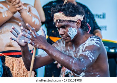 Brisbane, Australia : Aboriginal Children Perform Traditional Arts At A Festival In Brisbane, Australia (11/2007) .