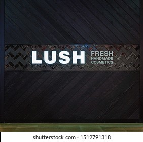 Brisbane, Queensland, Australia: 23rd September 2019: Lush Shopfront Sign At Westfield Garden City Shopping Centre