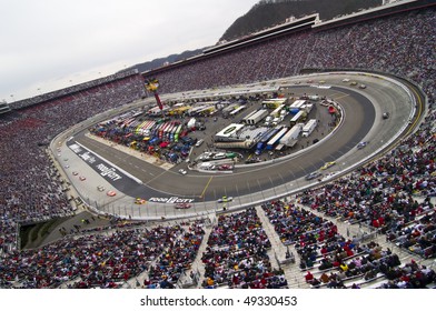 BRISTOL, TN - MAR 21: The NASCAR Sprint Cup Teams Take To The Track For The Running Of The Food City 500 Race At The Bristol Motor Speedway On Mar 21, 2010 In Bristol, TN.