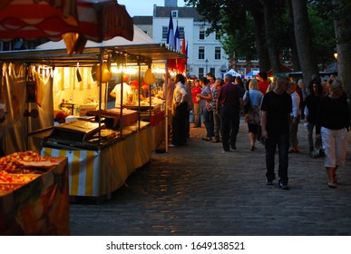 Bristol, UK - 7 30 2010: Harbour Festival Food Stand At Dawn On Queen Square