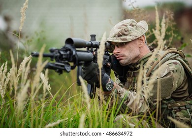 18,441 British army soldier Images, Stock Photos & Vectors | Shutterstock