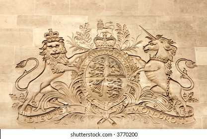  British Royal Coat Of Arms Wall Ornament.
