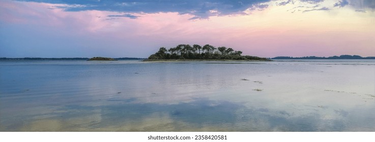 Brittany, panorama of the Morbihan gulf, view from the Ile aux Moines at sunset