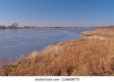 Broad Western River In The Great Plains On The Platte River Near Kearney, Nebraska