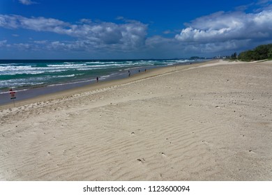 Broadbeach Australia - March 13, 2018: Beach. Broadbeach Is A Suburb In The City Of Gold Coast, Queensland, Australia. At The 2011 Census, Broadbeach Had A Population Of 4,614.