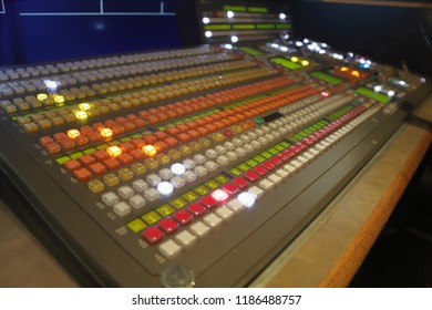 Broadcast Production Video Switcher, Vision Mixer