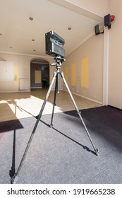 Broadstairs, Kent, UK - Feb 11 2021: Matterport Pro 2 3D Camera Room  Scanner. Space Capture And Virtual Tour Creation For Interior Projects, Surveying, Estate Agents And Realtors. 