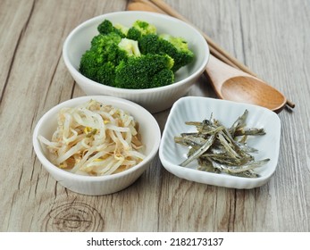 Broccoli, Anchovy, Bean Sprouts, Food, Side Dish