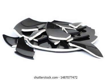 Black and white dish with cracked appearance