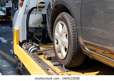 Imagenes Fotos De Stock Y Vectores Sobre Car Repair Hook