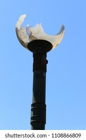 Broken Lamp Post