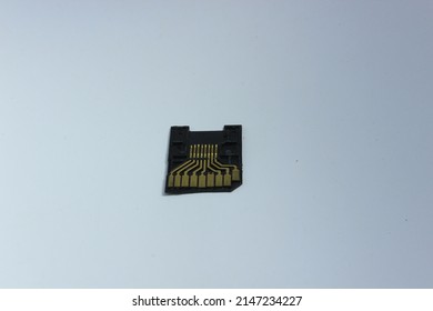 Broken Memory Card Adapter In Pu