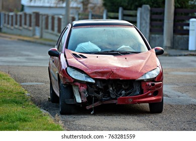 Broken Red Car On Road Stock Photo 763281559 | Shutterstock