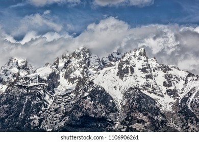 broken tops of mountain range