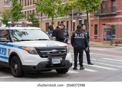 Bronx, NY USA November 2, 2021. Police Investigate The Scene Where A Robbery Suspect Opened Fire On Police In The Hunts Point Section Of The Bronx.  