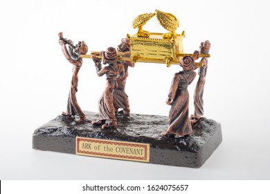 497 Ark of the covenant Stock Photos, Images & Photography | Shutterstock