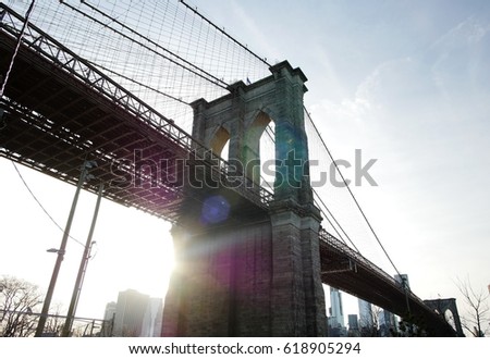 Brooklyn Bridge at DUMBO sunset