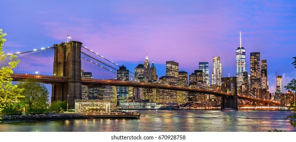 Brooklyn Bridge and Manhattan at sunset - New York, United Stated