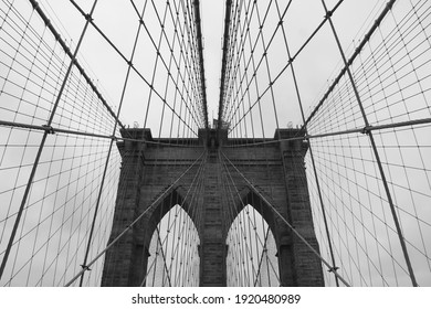 Brooklyn Bridge, New York, USA.