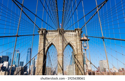 Brooklyn Bridge Symmetric Suspension Cables Detail