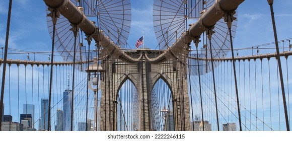 Brooklyn Bridge Symmetric Suspension Cables Detail