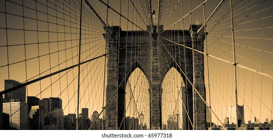 Brooklyn Bridge in warm tone - Shutterstock ID 65977318